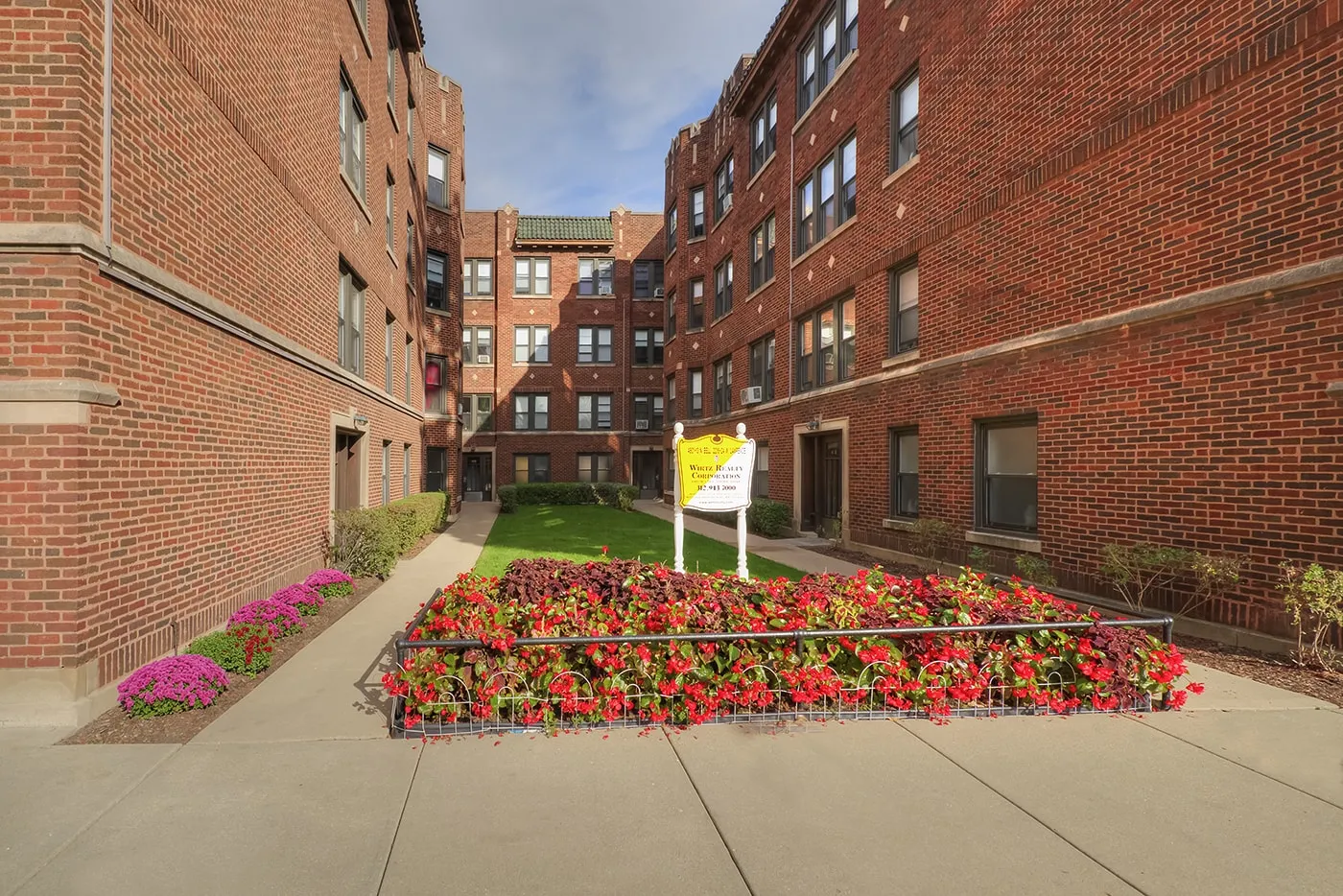 Bell & Lawrence Apartments