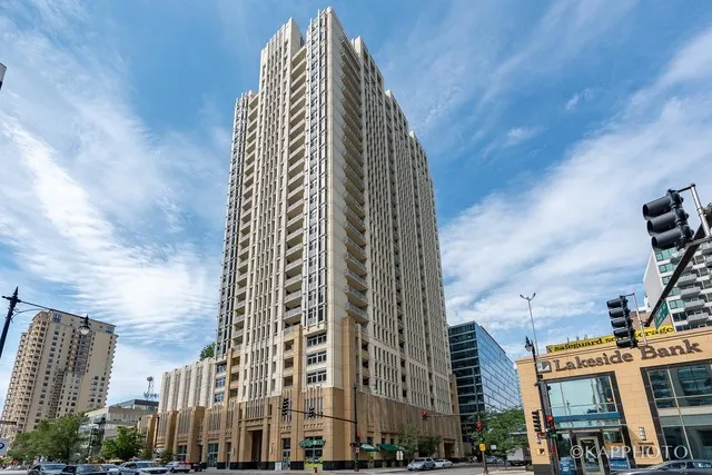 Michigan Tower II Apartments