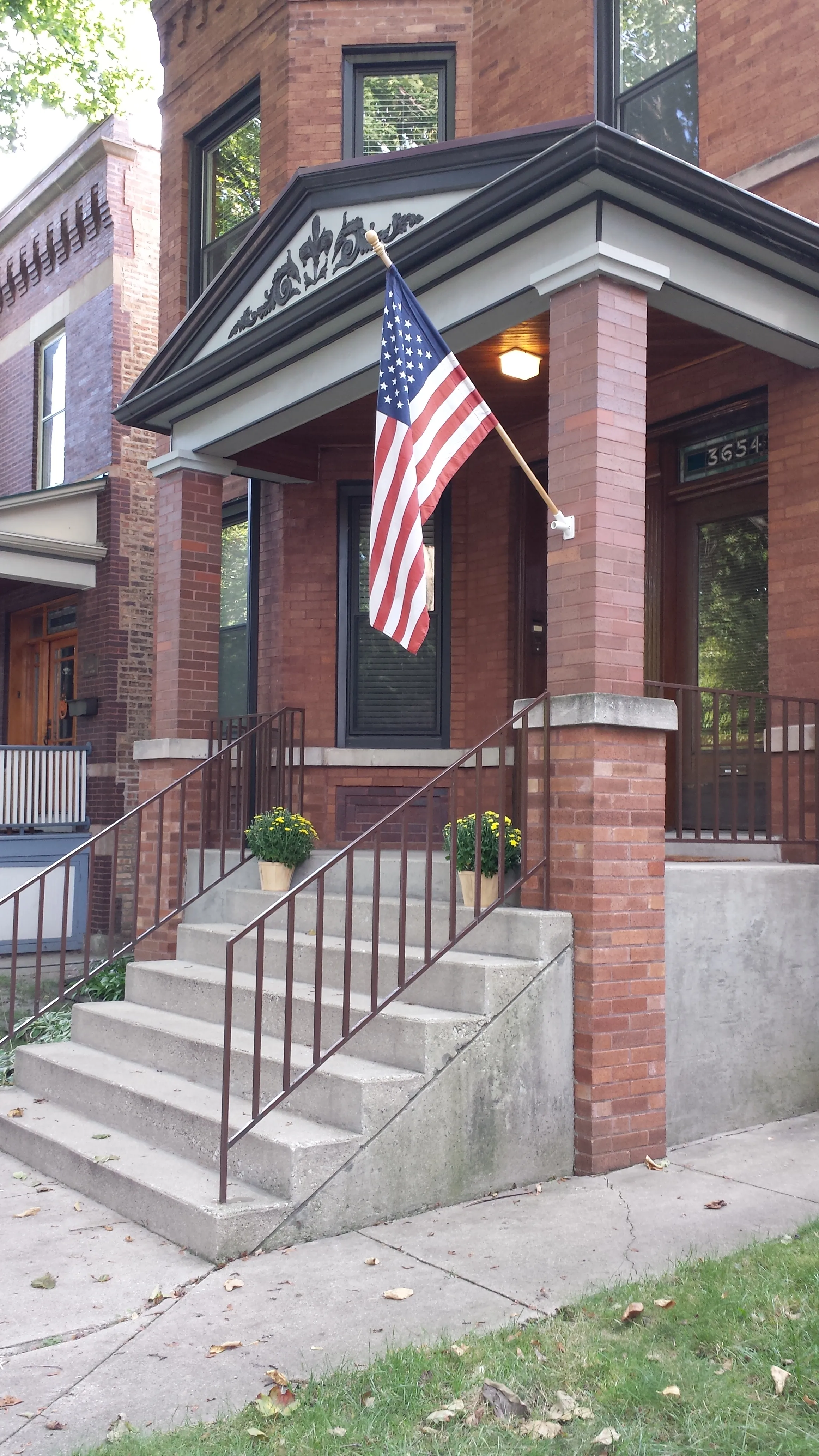 3654 N BELL AVE 60618-unit#2-Chicago-IL