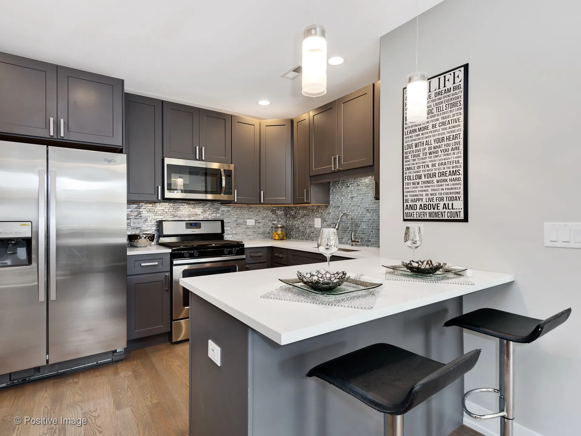 model kitchen apartment at 3570 North Avondale Apartments 