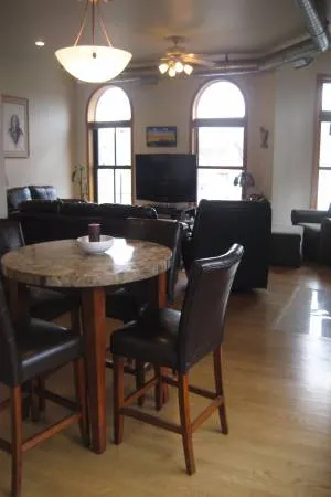 1166 W GRAND AVE 60642-unit#04-Chicago-IL