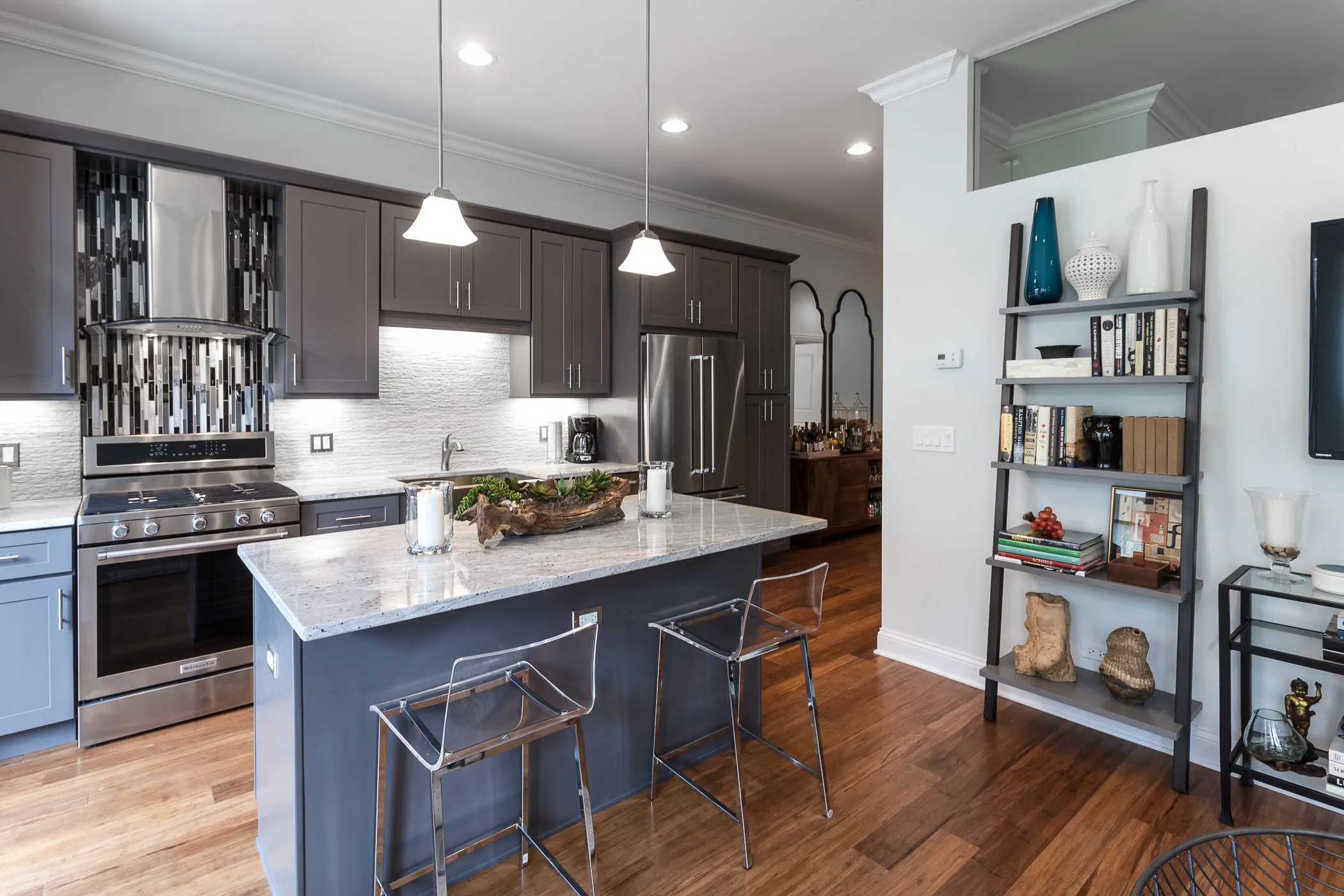model kitchen at Wells Place Apartments in Chicago
