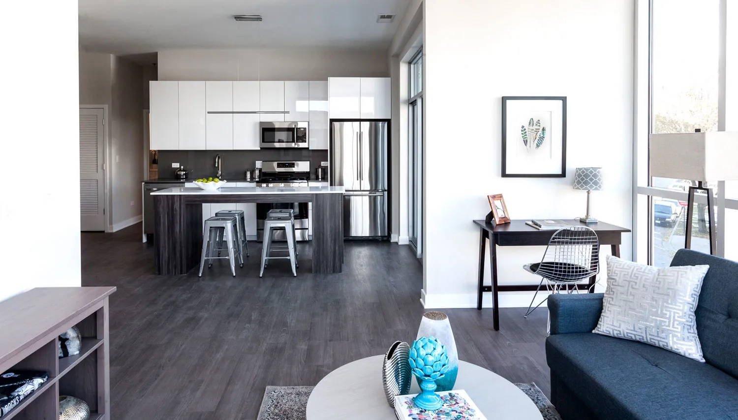 Mode Logan Square Apartments