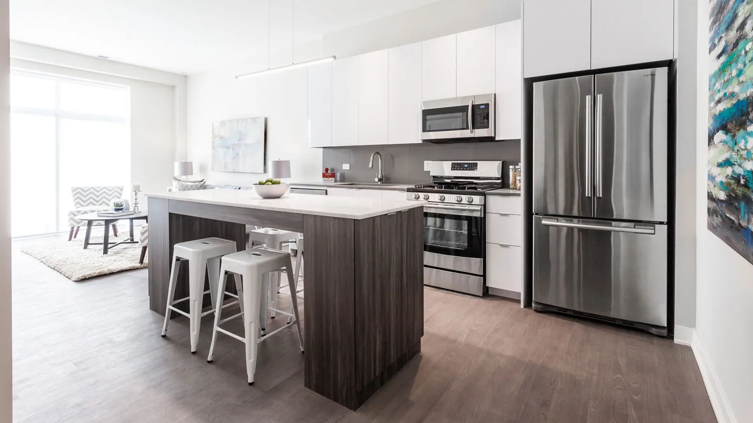 Mode Logan Square Apartments