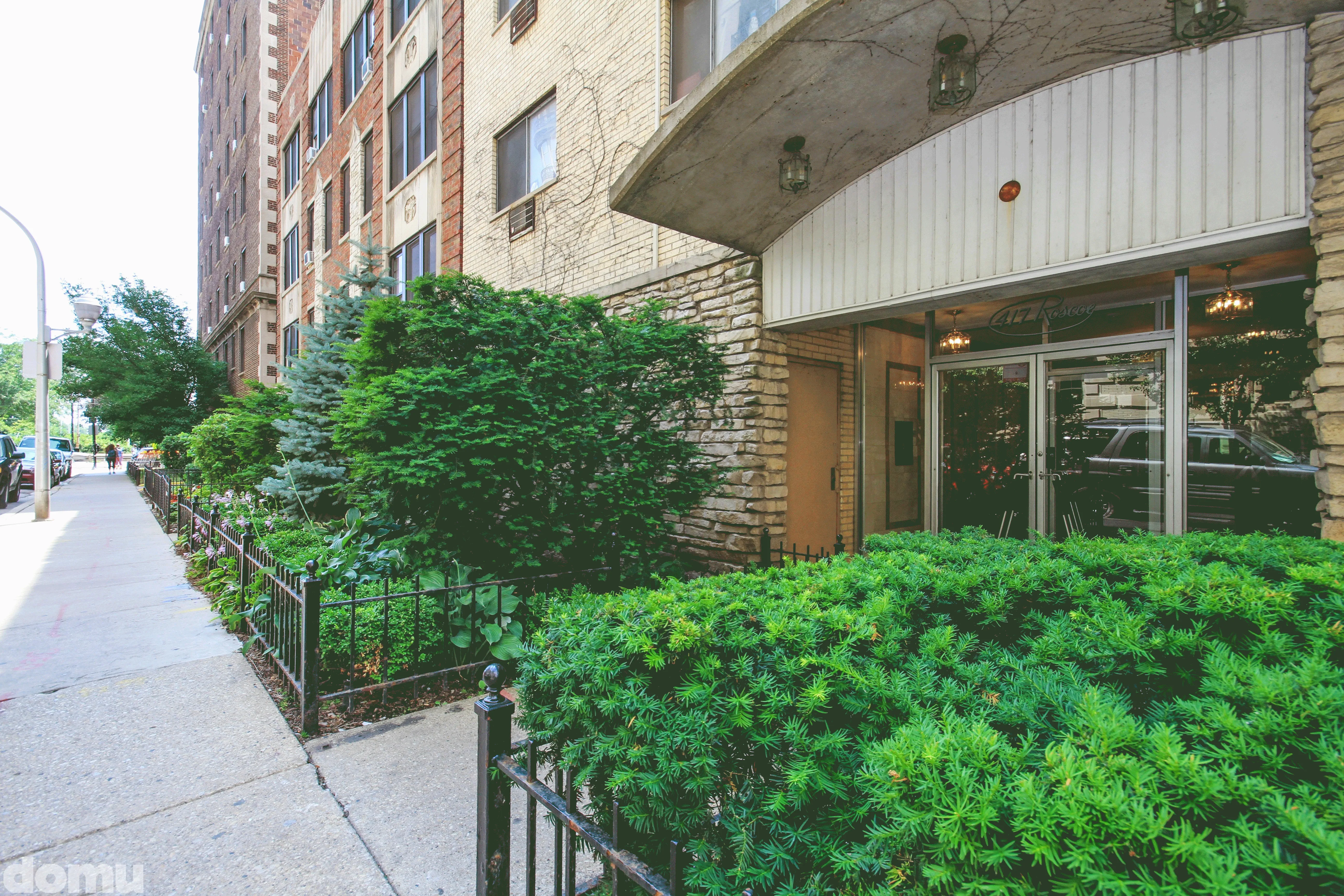 417 W. Roscoe Apartments