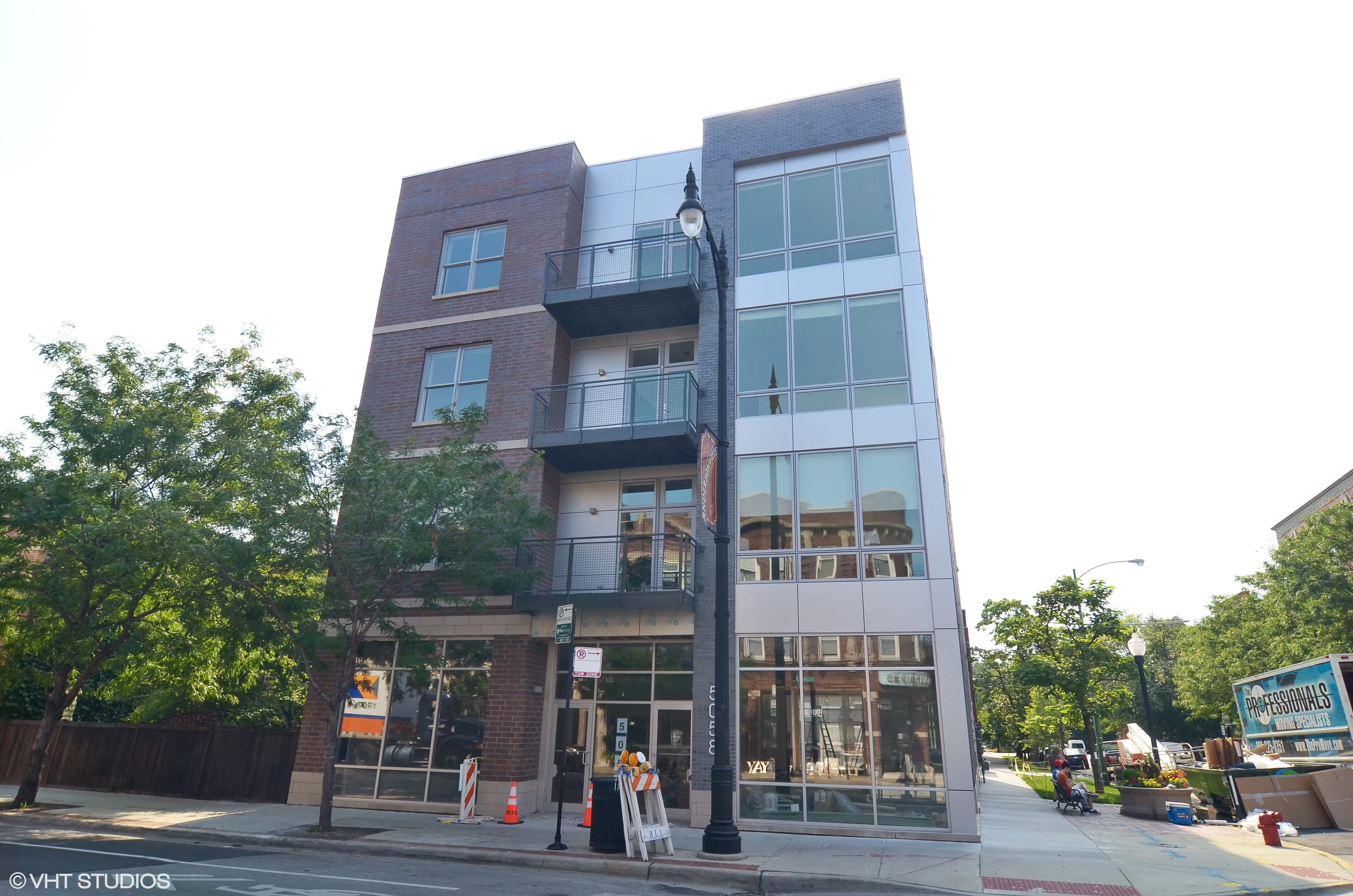 1507 W CARMEN AVE 60640-Carmen Luxury Apartments-unit#3E-Chicago-IL
