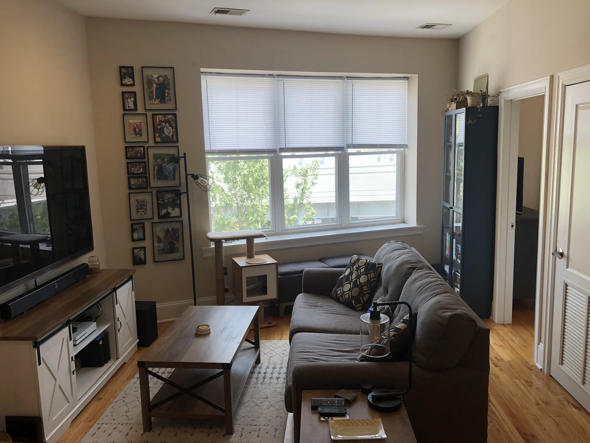 4666 N BROADWAY 60640-unit#A205-Chicago-IL