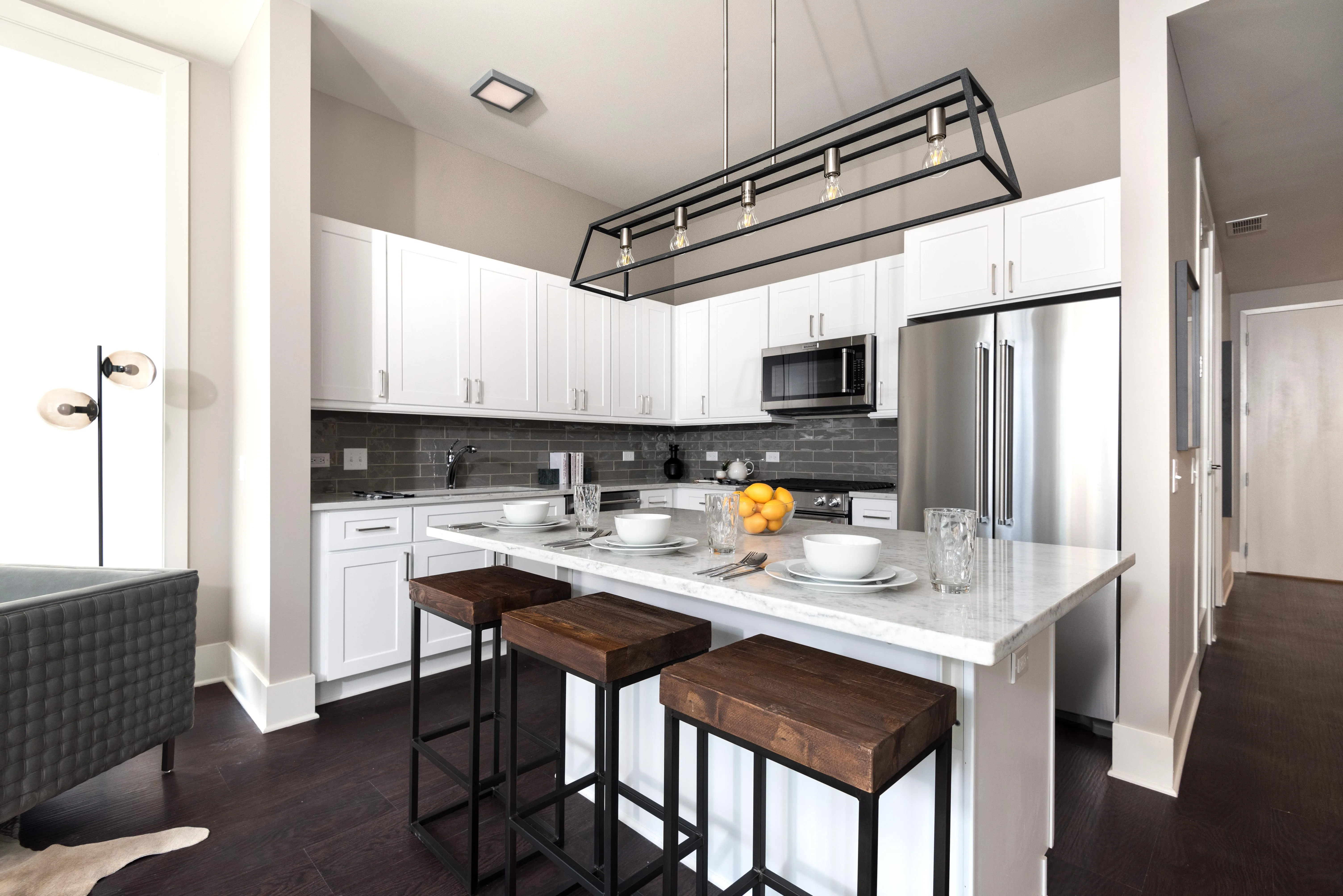 Twenty Fifty Lincoln Park Apartments