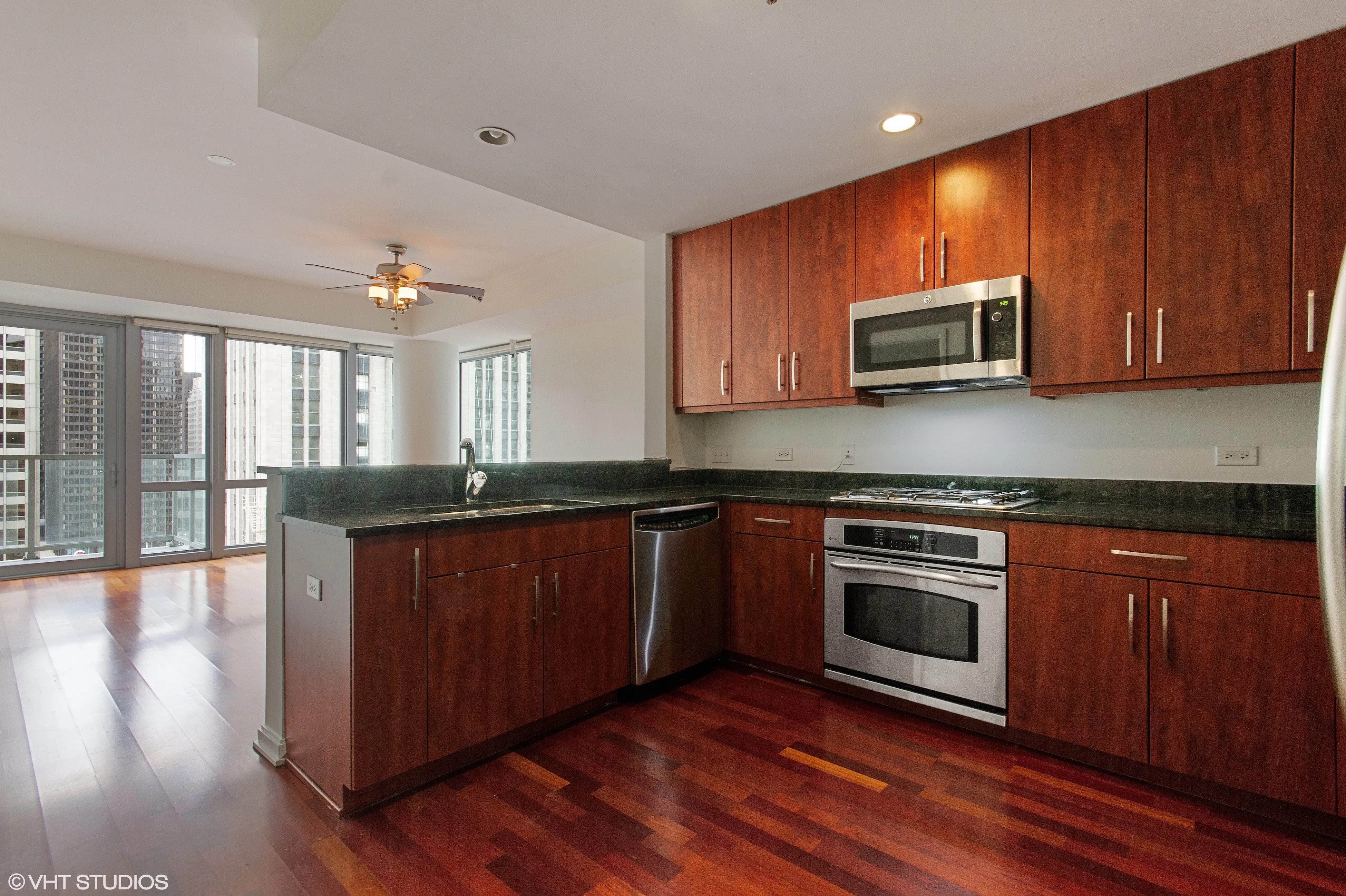 160 E LINOIS ST 60611-Luxury Condo-unit#1703-Chicago-IL