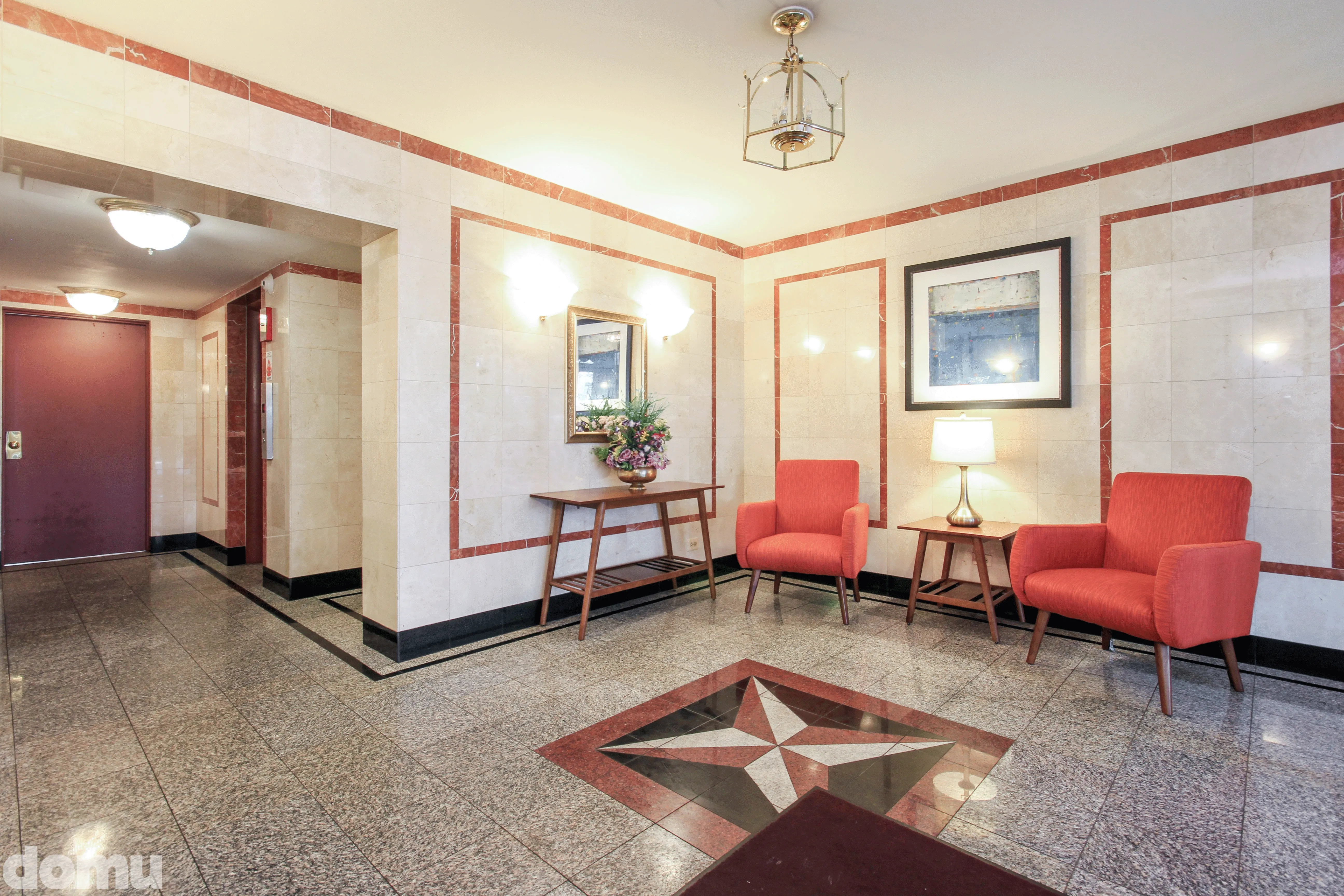 531 West Deming Apartments