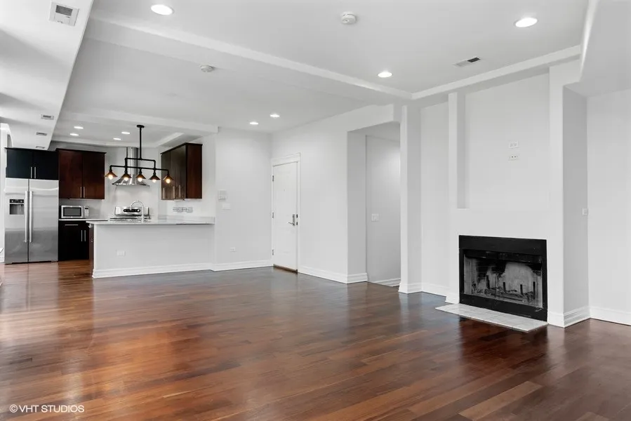 323 W WEBSTER AVE 60614-unit#03-Chicago-IL
