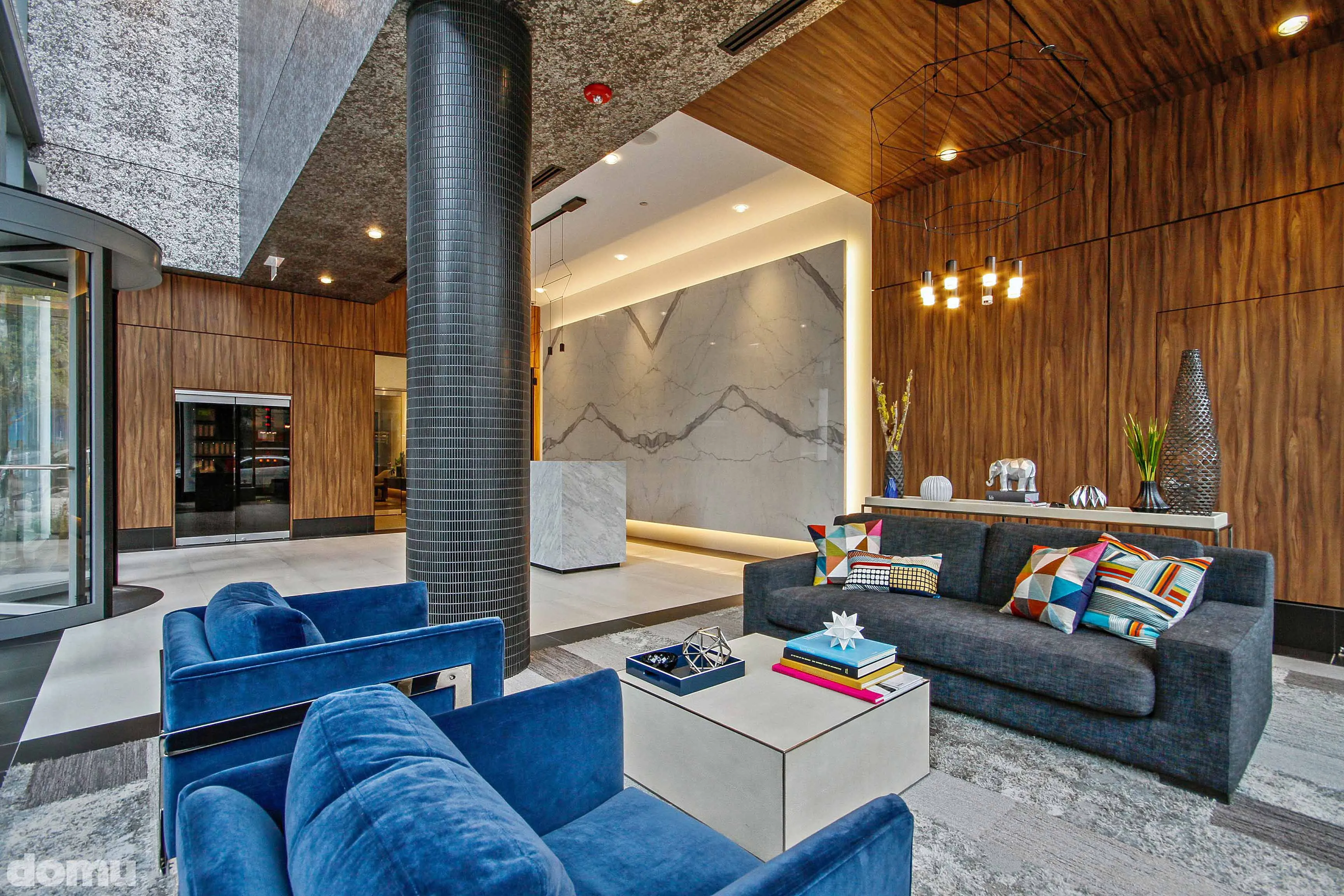 living room model unit at 640 North Wells Apartments in River North Chicago