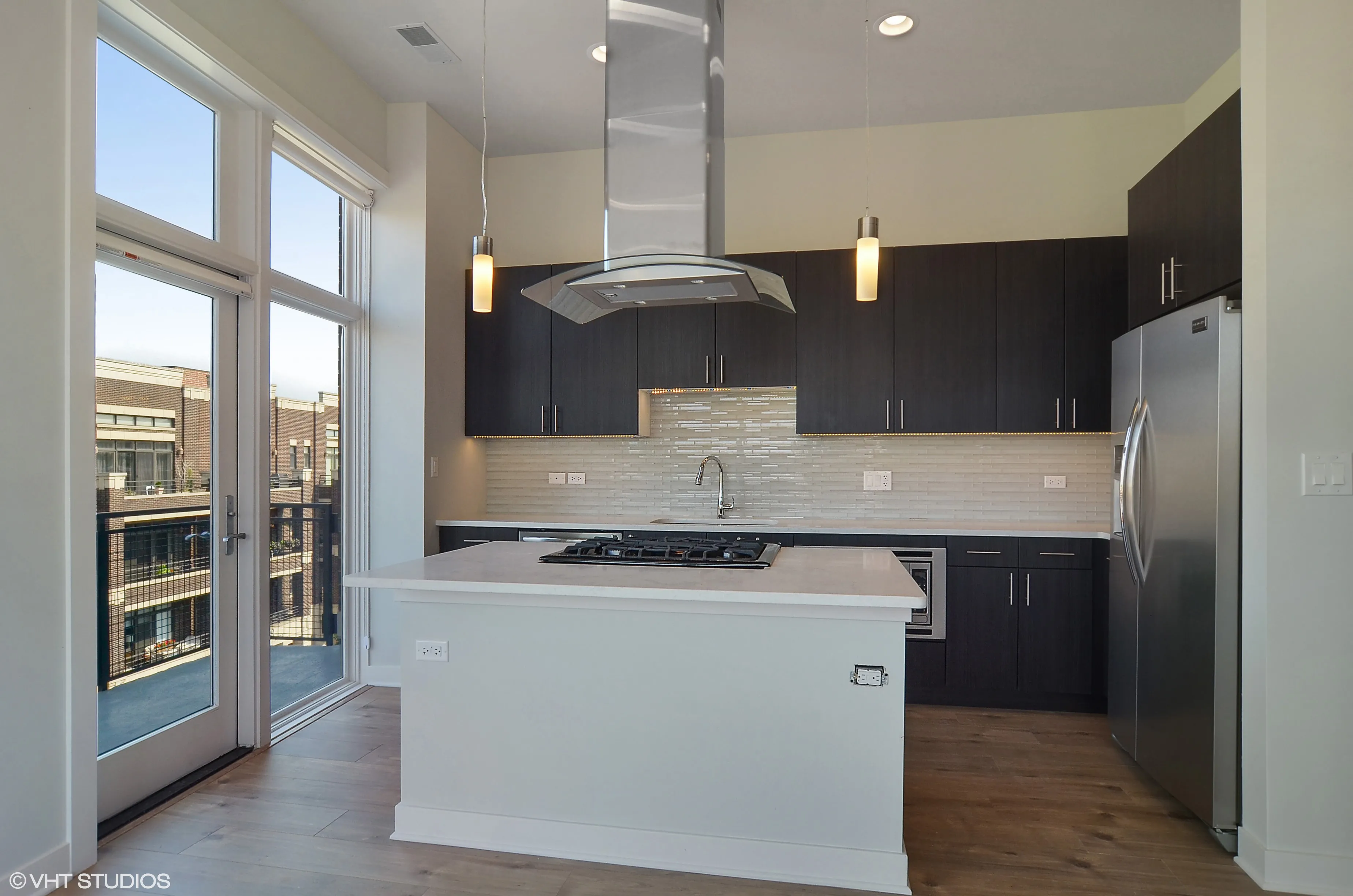 1507 W CARMEN AVE 60640-Carmen Luxury Apartments-unit#3E-Chicago-IL