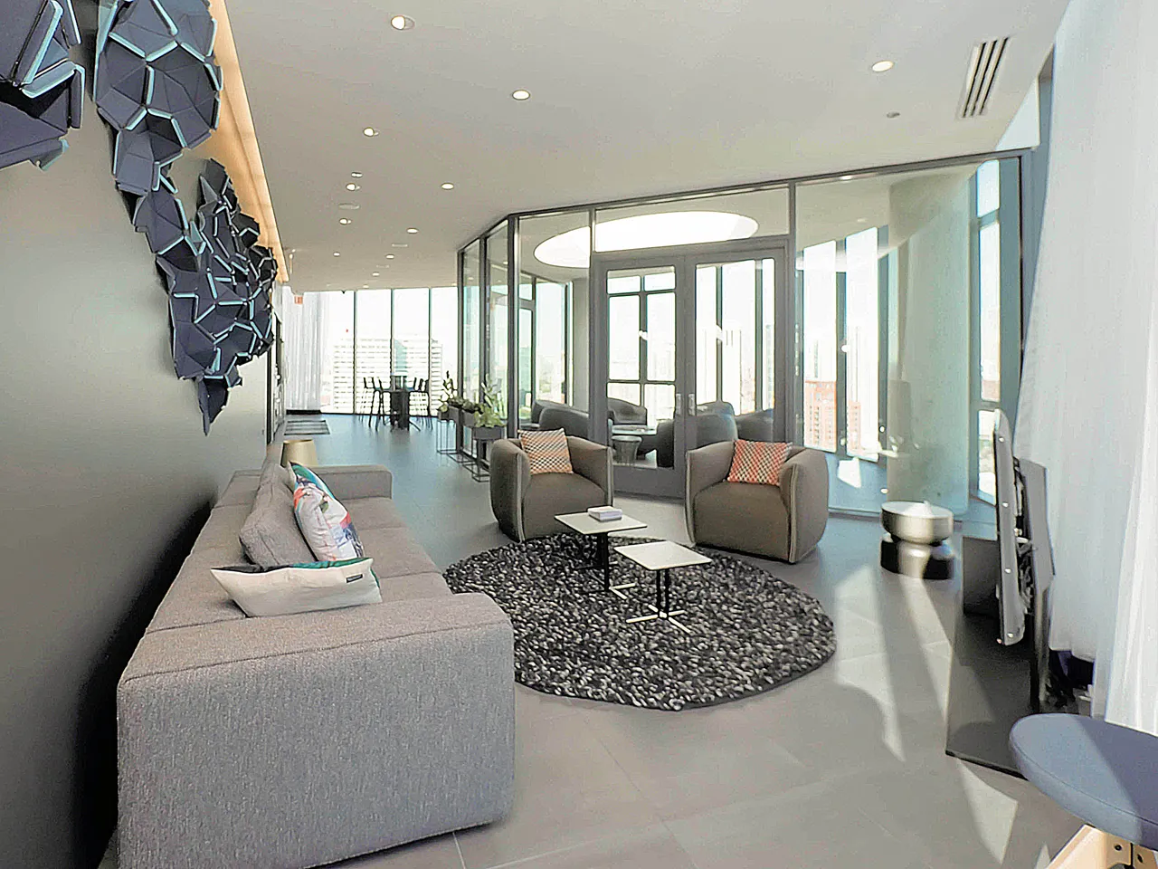 Floor-to-Ceiling Windows
