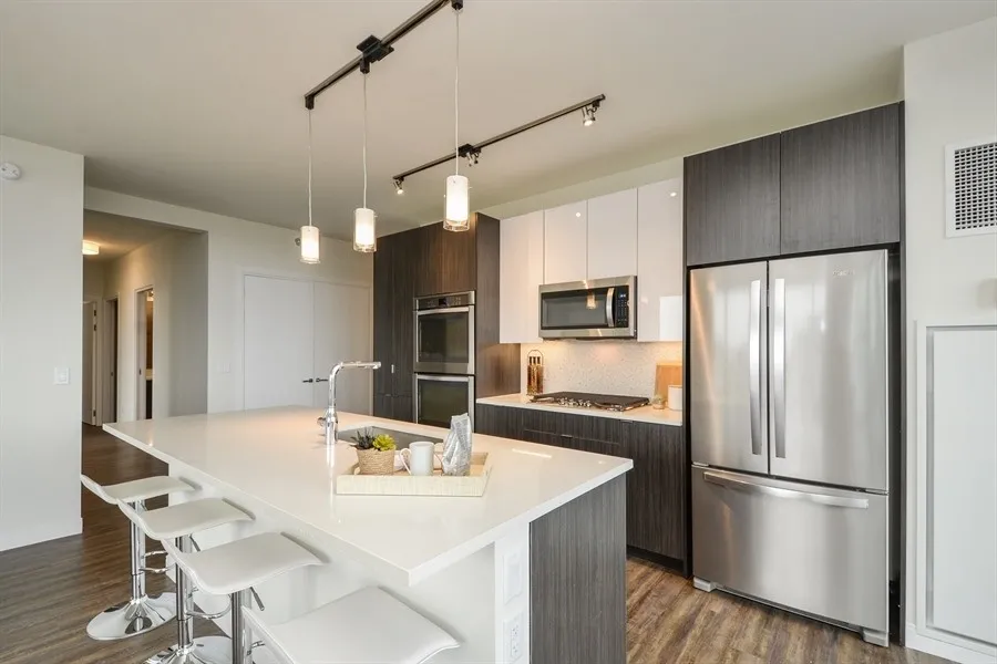 living room at 1407 On Michigan Apartments at 1407 South Michigan Ave