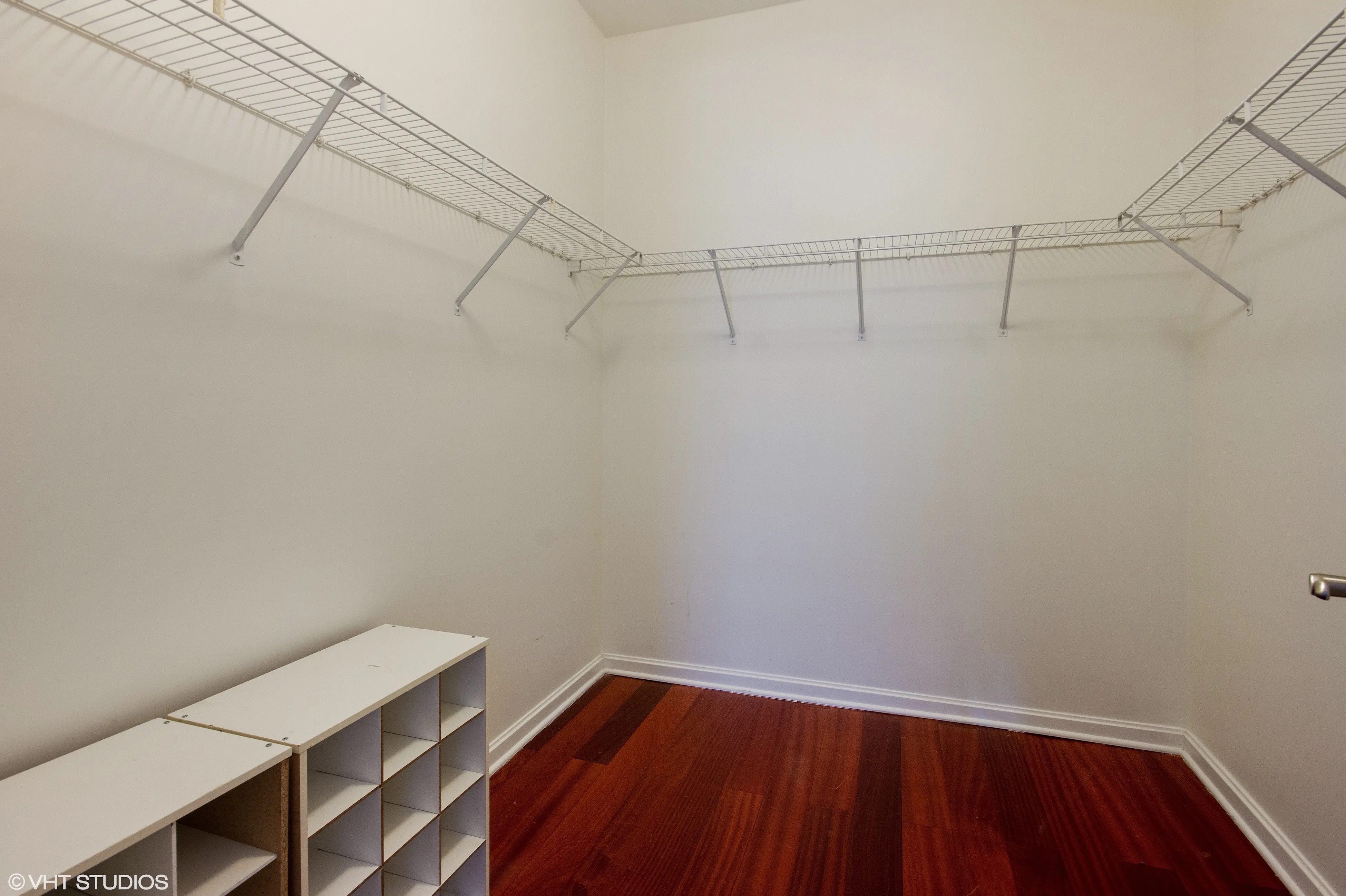 160 E LINOIS ST 60611-Luxury Condo-unit#1703-Chicago-IL