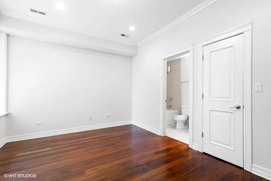 323 W WEBSTER AVE 60614-unit#03-Chicago-IL