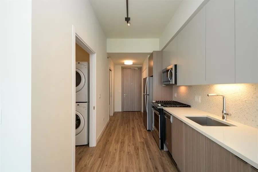 living room at 1407 On Michigan Apartments at 1407 South Michigan Ave