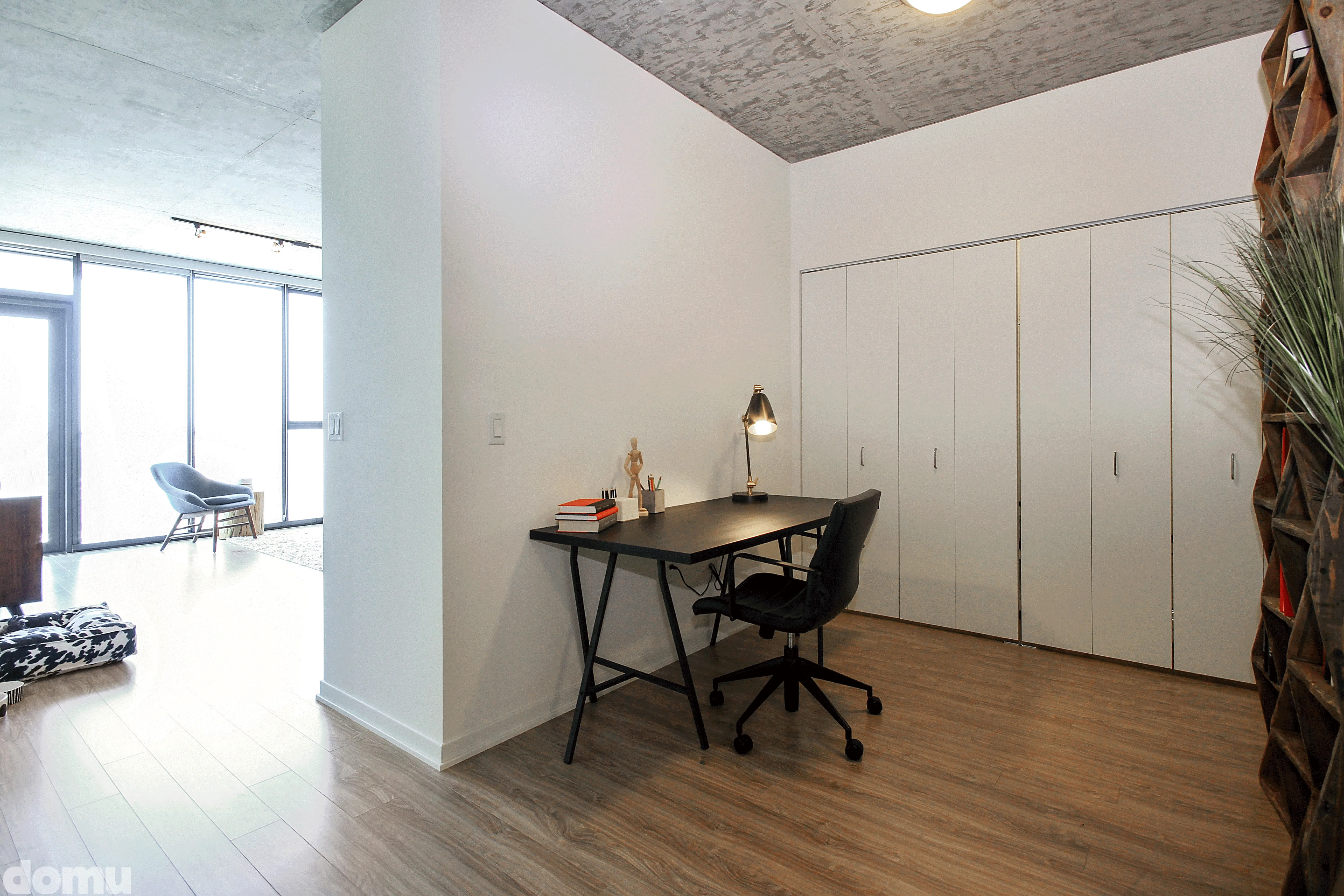 living room fuurnished at 1333 South Wabash Apartments South Loop Chicago