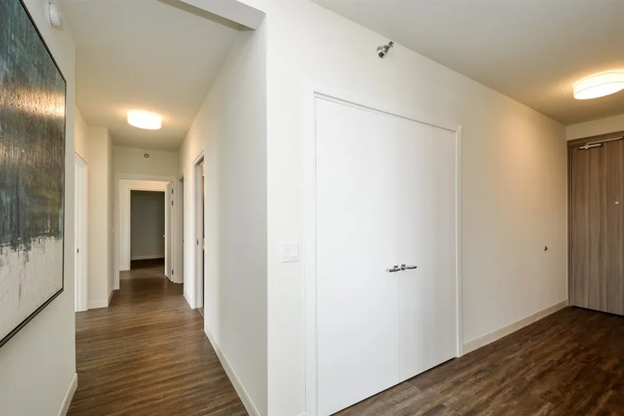 living room at 1407 On Michigan Apartments at 1407 South Michigan Ave