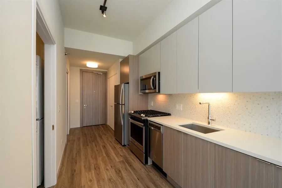 living room at 1407 On Michigan Apartments at 1407 South Michigan Ave