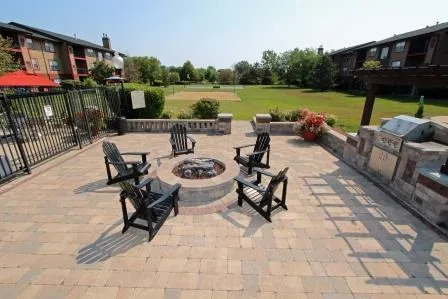 348  GLENWOOD DR 60108-Camden at Bloomgindale-Blooimgdale-IL