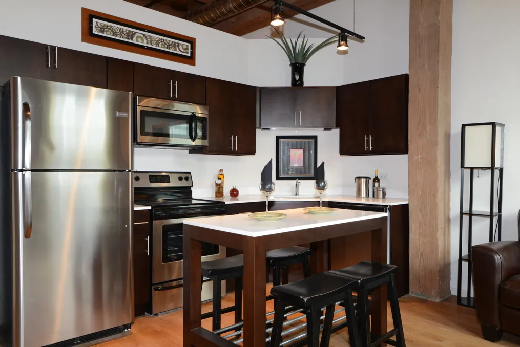 corner view of the historic Vesta Lofts in the south loop of chicago