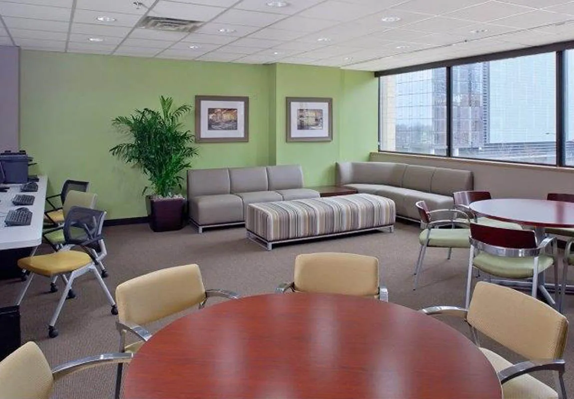 dining and living room at Lake Shore Plaza Apartments in Streeterville