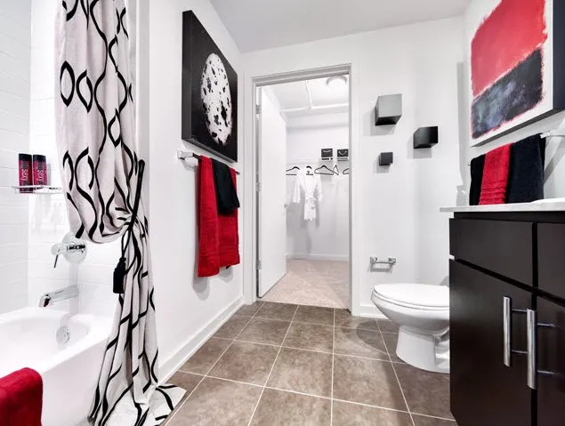 EnV Chicago Apartments