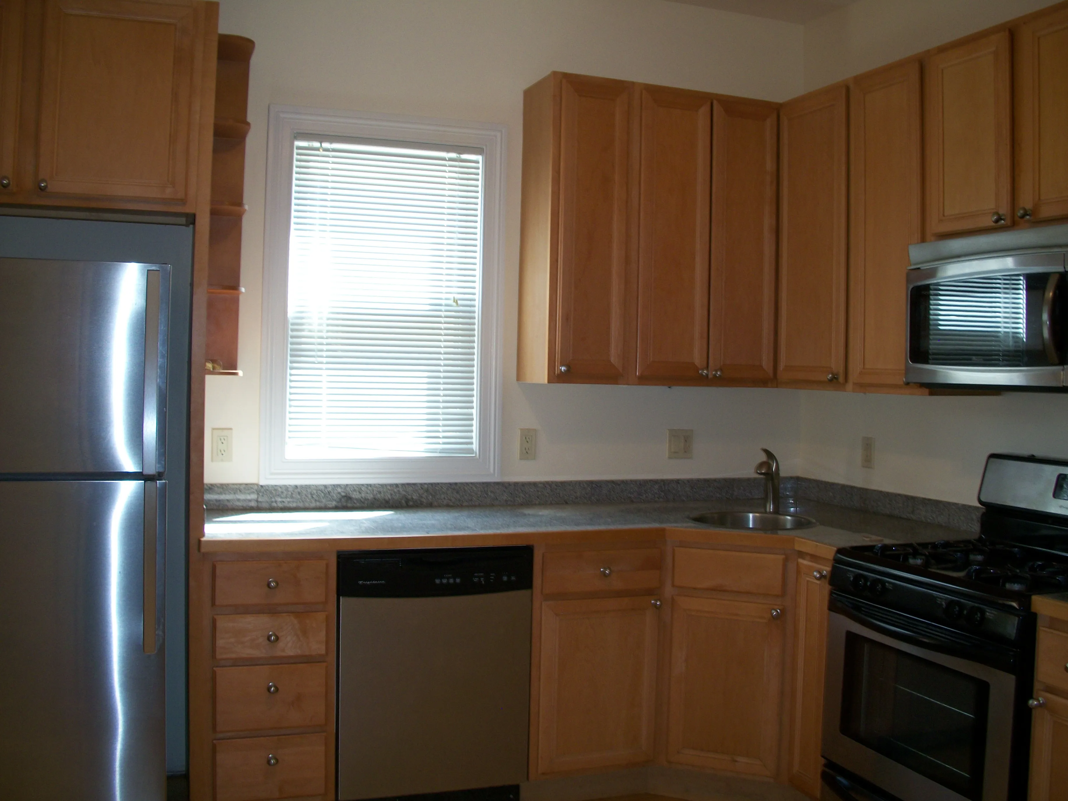 1710 W WELLINGTON AVE 60657-unit#2-Chicago-IL