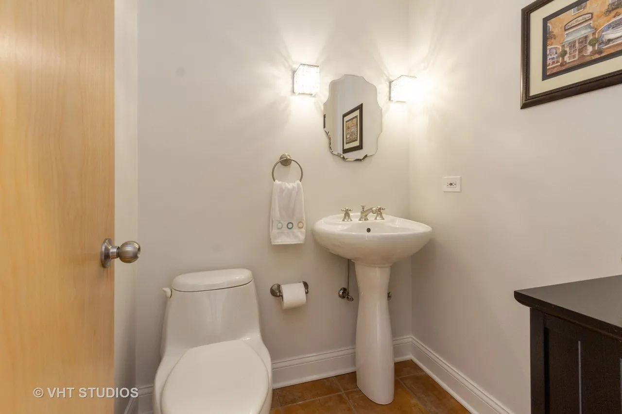 1343 N MOHAWK ST 60610-Attached Single Family, 1/2 Duplex, Penthouse-unit#03-S-Chicago-IL