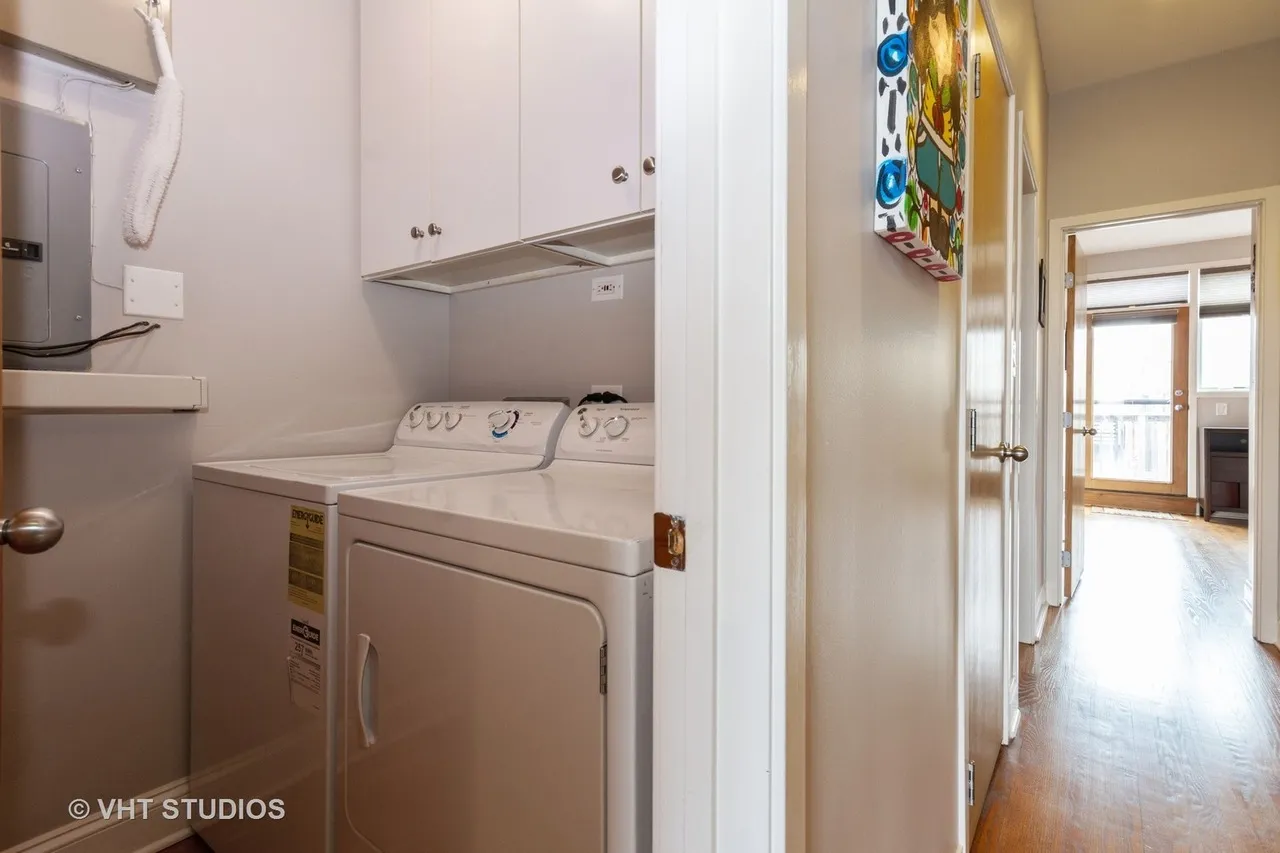 1343 N MOHAWK ST 60610-Attached Single Family, 1/2 Duplex, Penthouse-unit#03-S-Chicago-IL