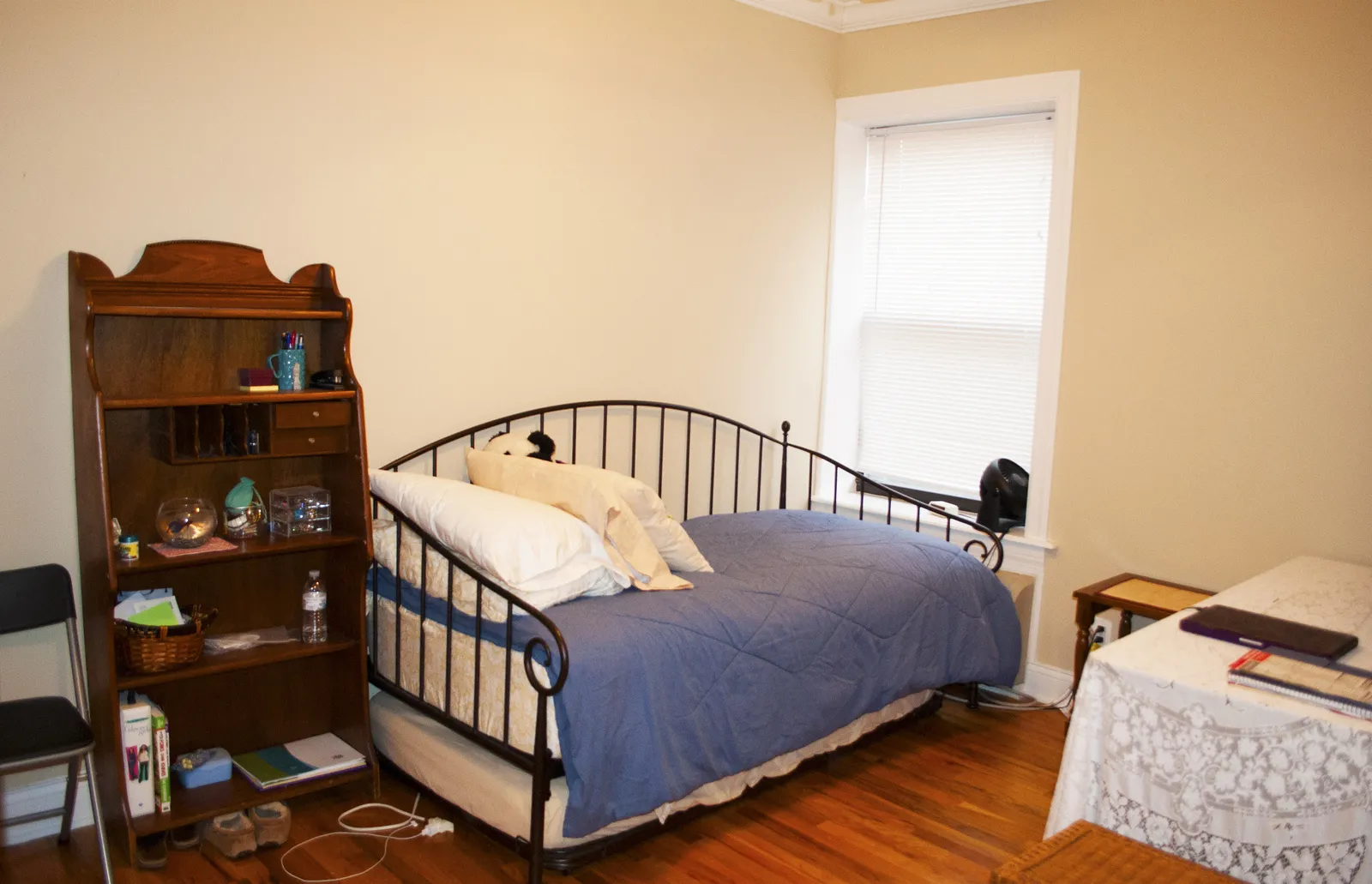 master bedroom model at 1632 W. Belmont Apartments in Lakeview Chicago