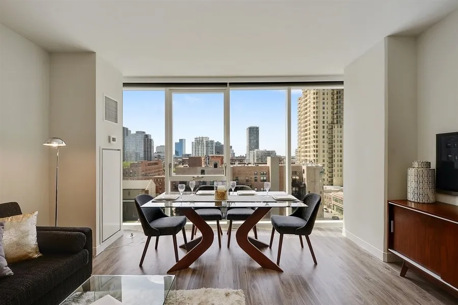 living room at 1407 On Michigan Apartments at 1407 South Michigan Ave