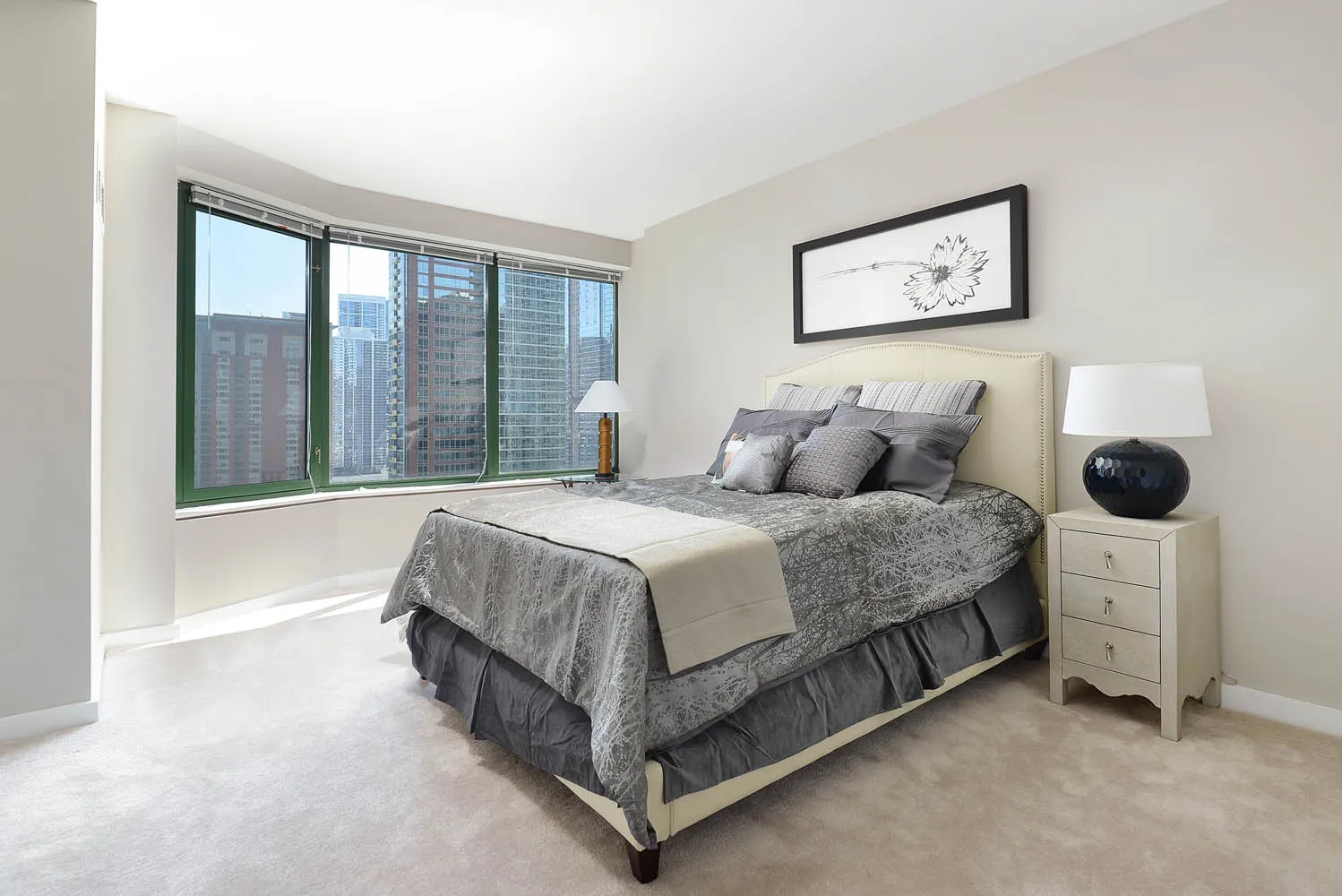 bed in master bedroom at 420 E Ohio Apartments in Streeterville Chicago