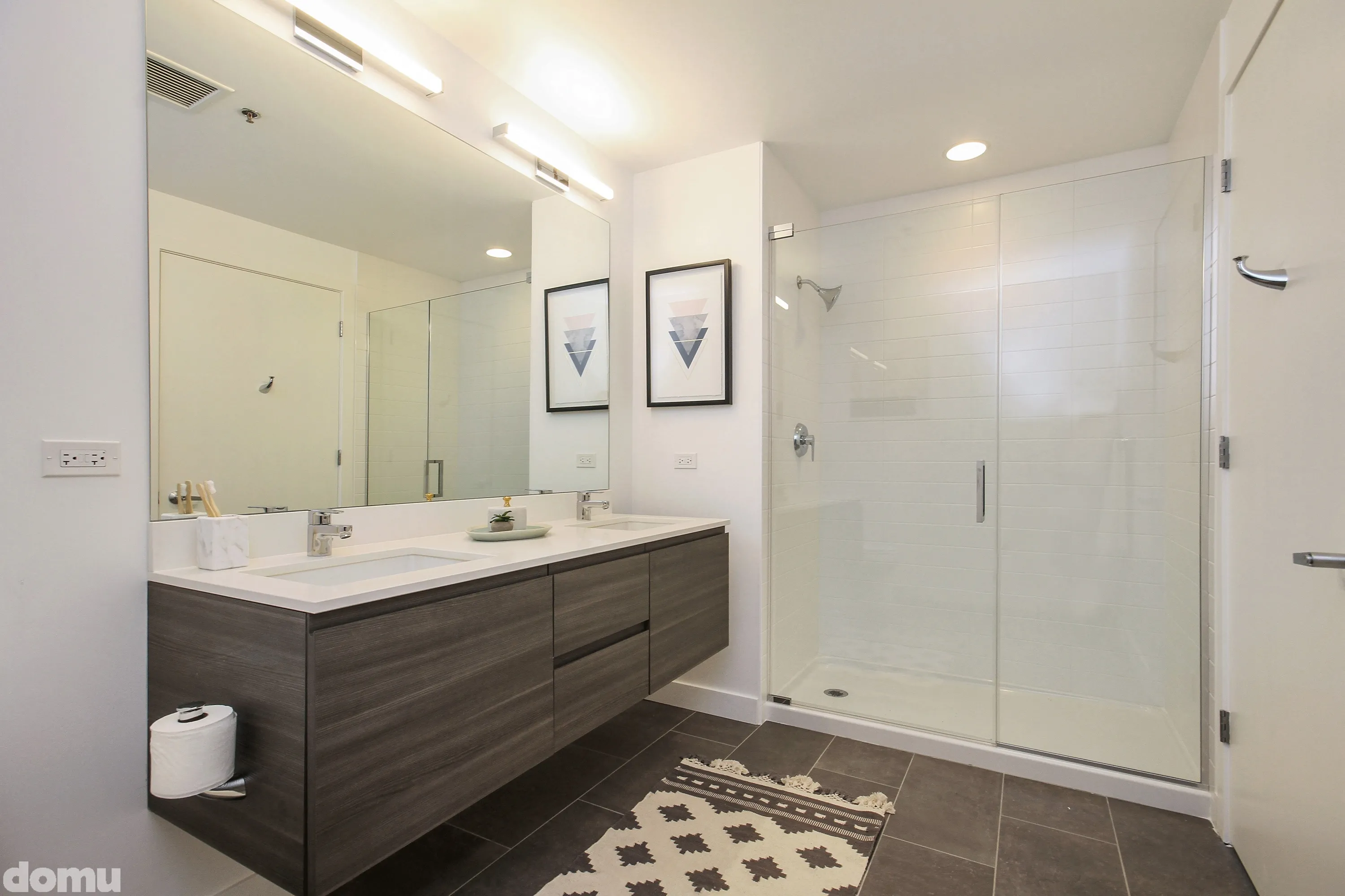 Hubbard221 Apartments