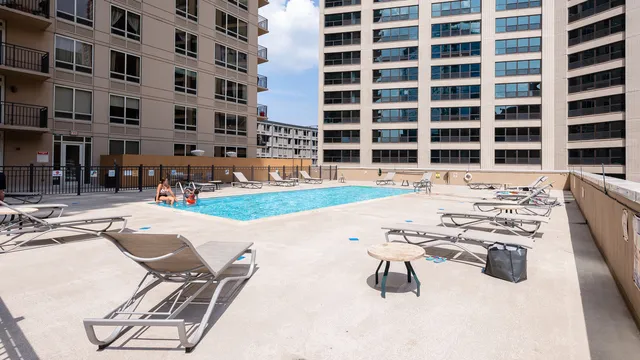 1111 South Wabash Apartments