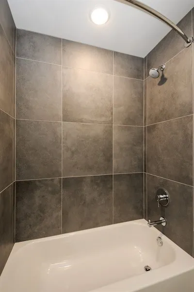 living room at 1407 On Michigan Apartments at 1407 South Michigan Ave