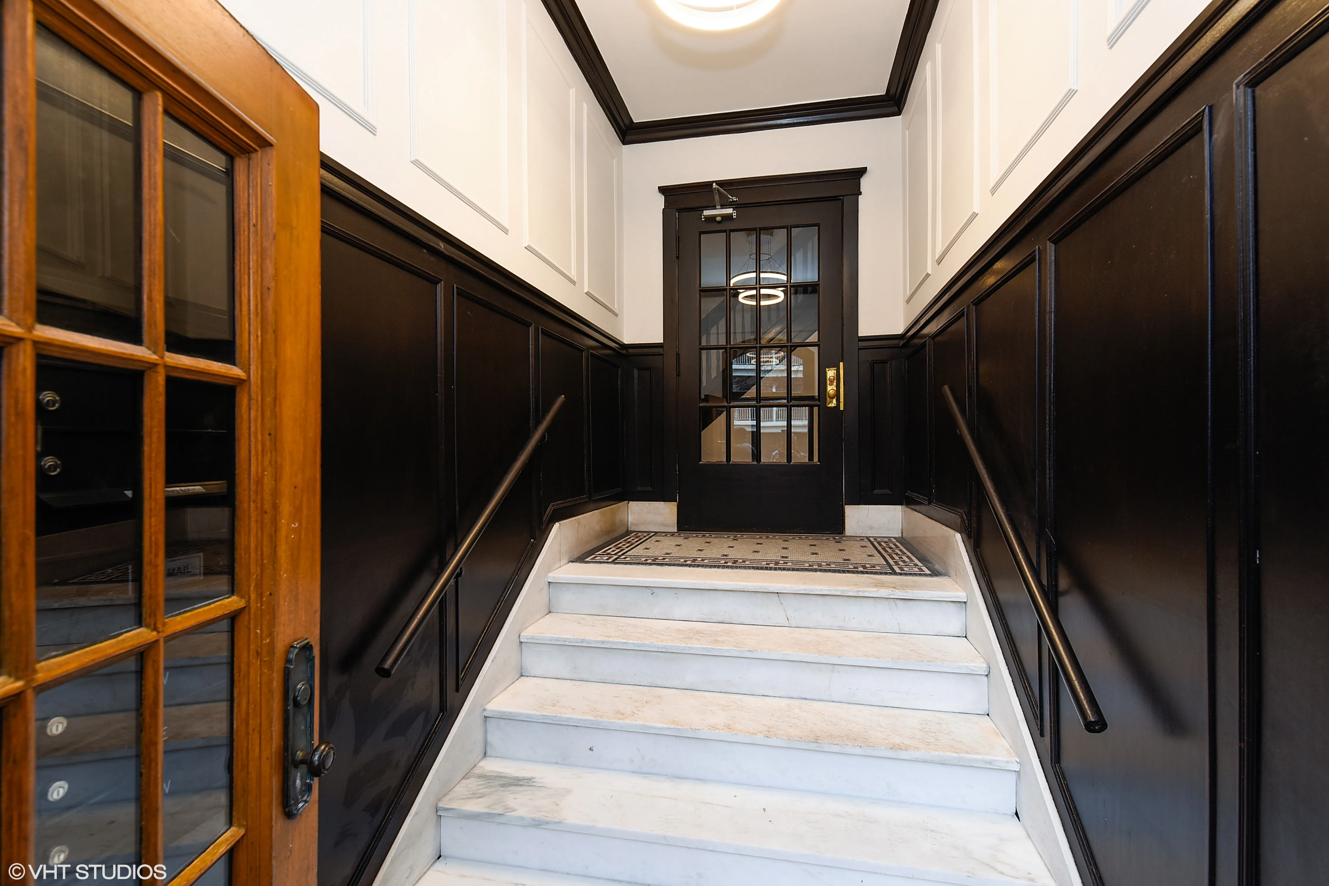 1414 W. Rascher Entrance