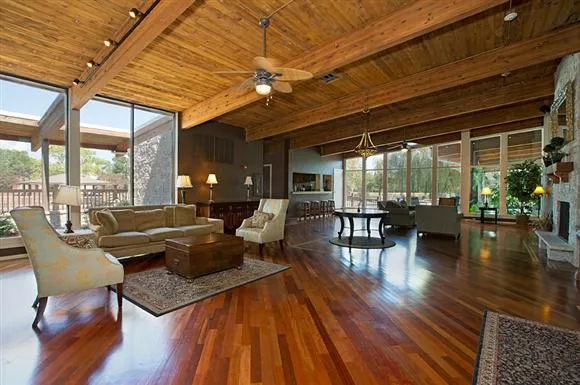 Barrington Lake Apartments