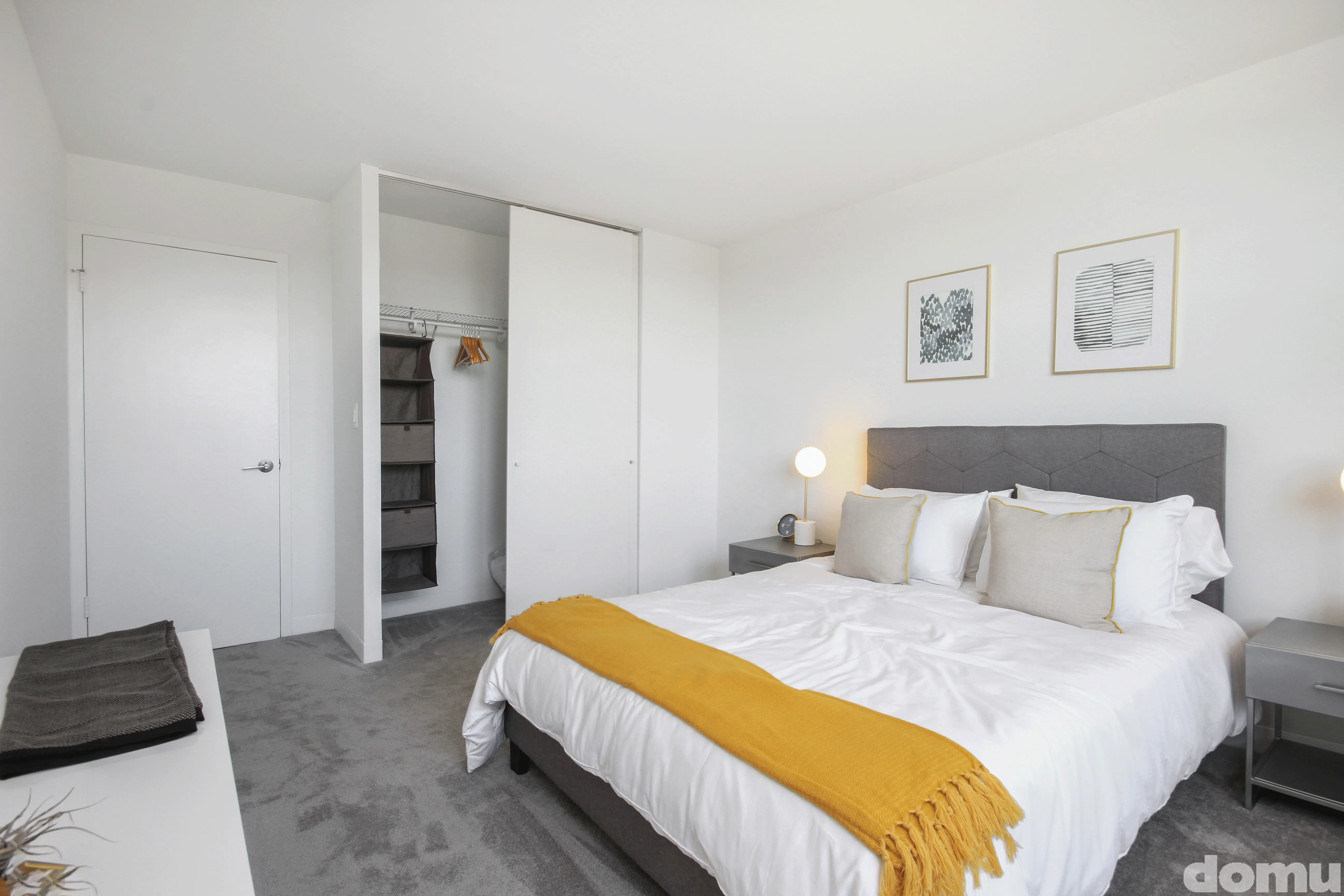 Wave Lakeview Apartments