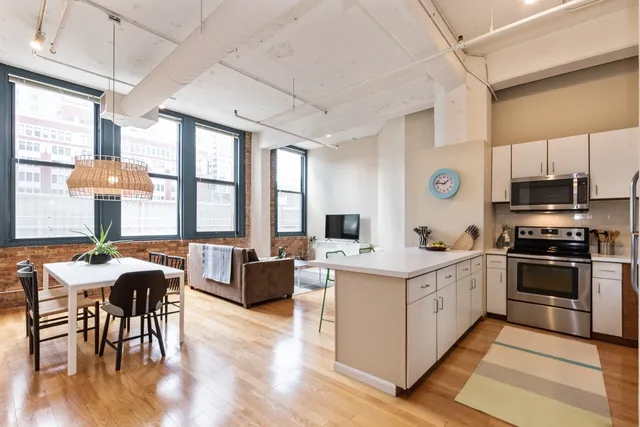 124 West Polk Apartments