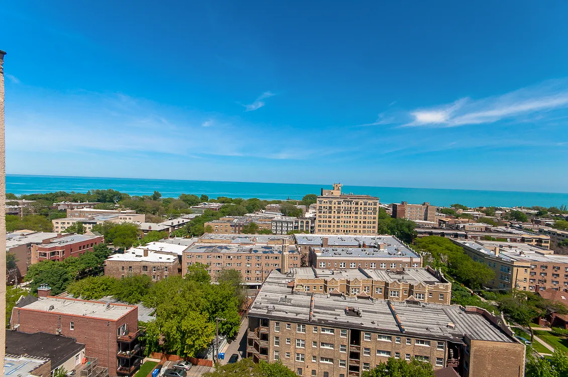 1246 West Pratt Apartments