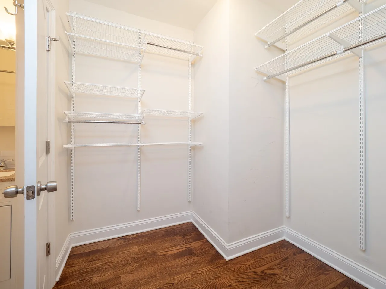Walk-in Closet