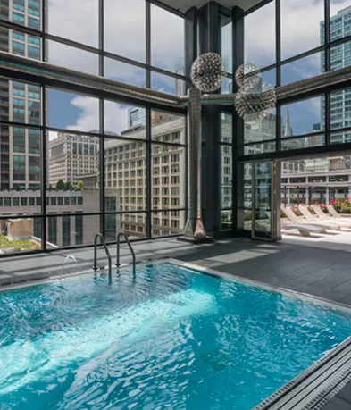 sky lounge at 73 East Lake Apartments in the Chicago Loop