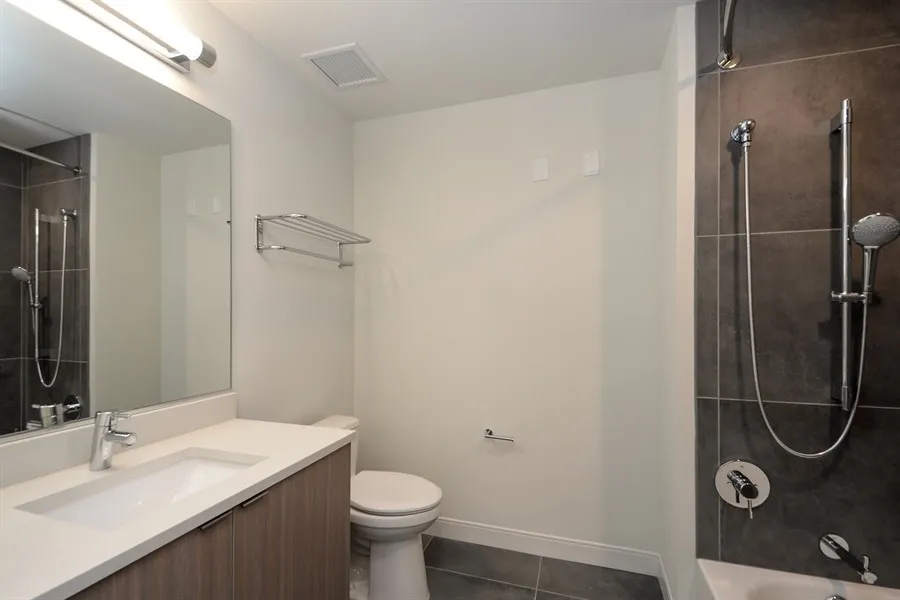 living room at 1407 On Michigan Apartments at 1407 South Michigan Ave