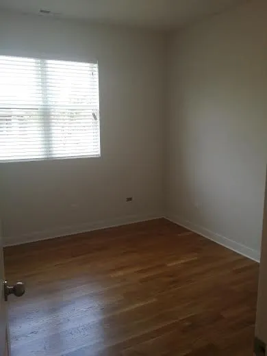 1952 West Erie Apartments