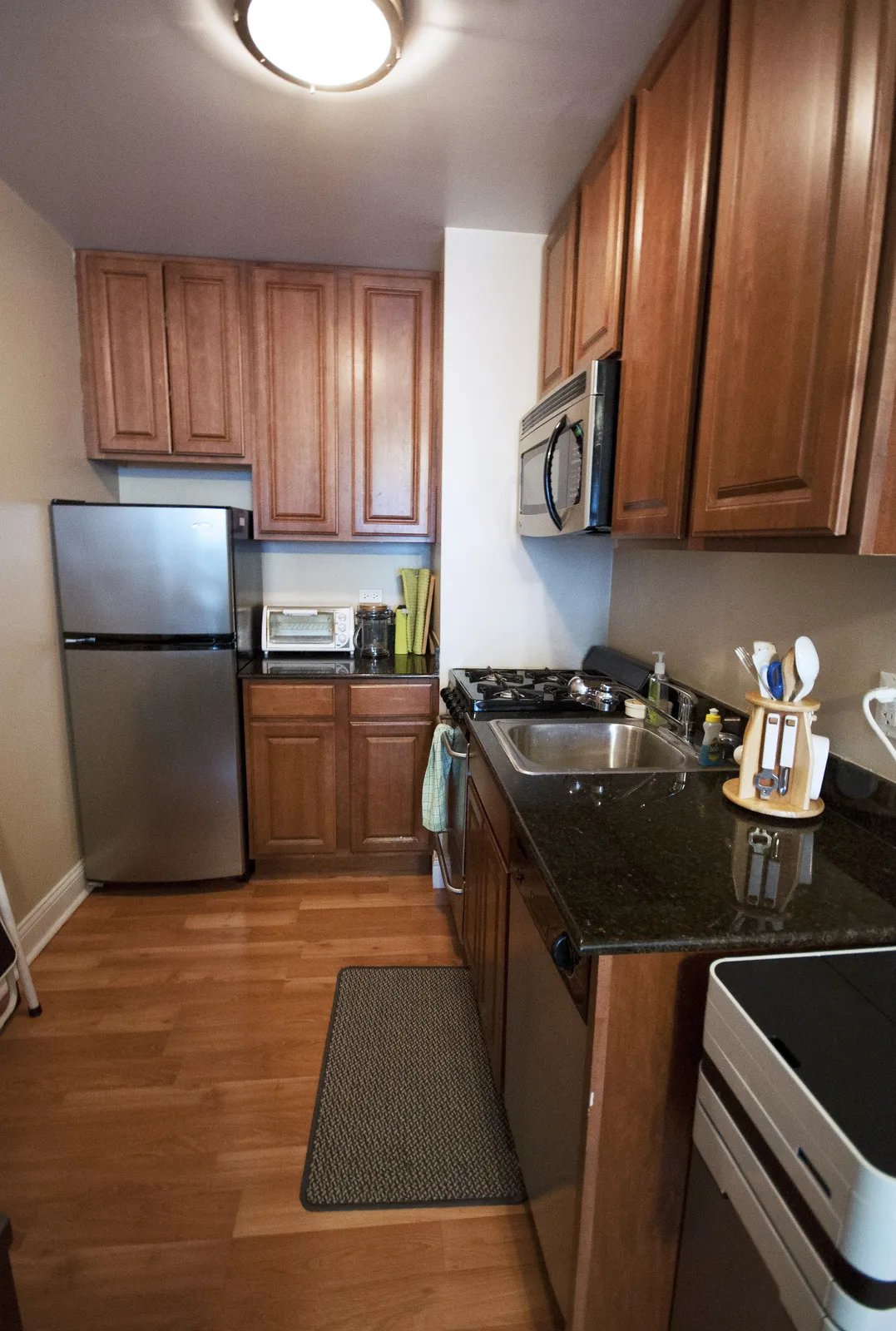 master bedroom at 211 E Delaware Apartments in the Gold Coast Chicago