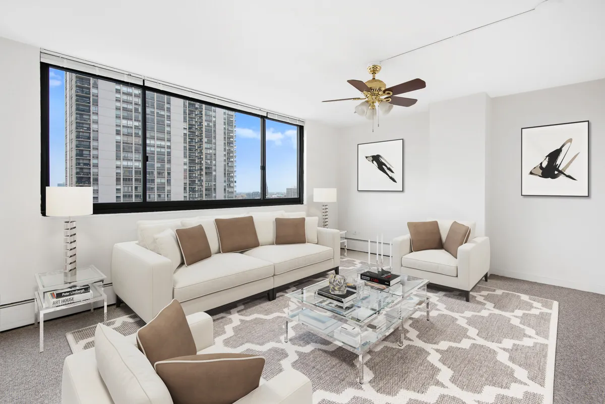 1330 North Dearborn Apartments