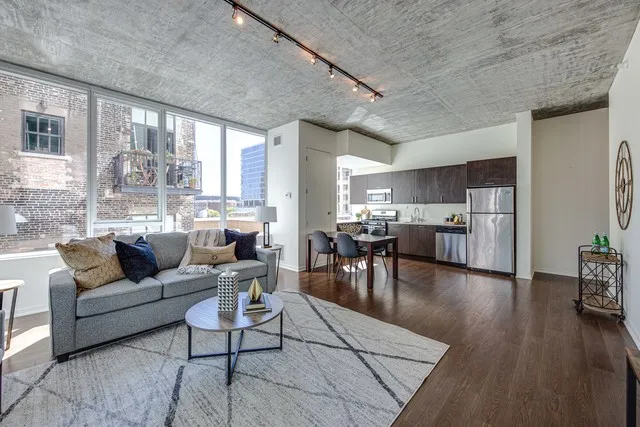 1345 South Wabash Apartments